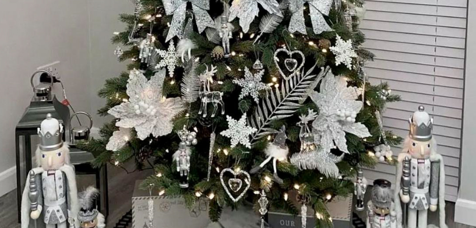 Дизайнерская Елка с Серебряным Декором Christmas Tree Silver Flowers Loft Concept 79.023-4