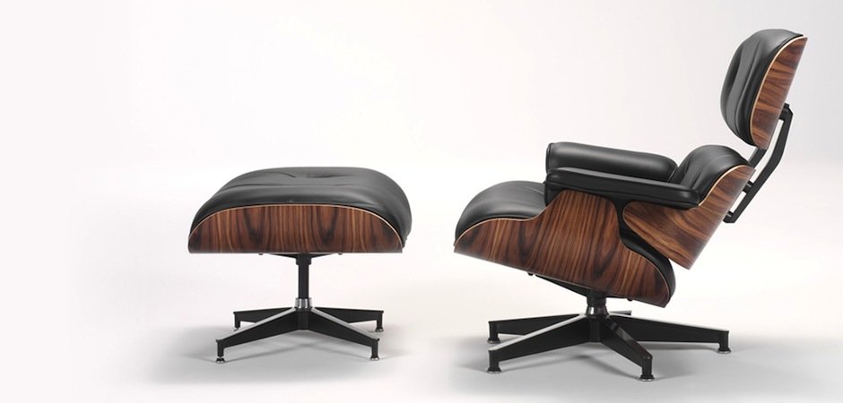 Кресло Lounge Chair & Ottoman designed by Charles and Ray Eames in 1956 01.012