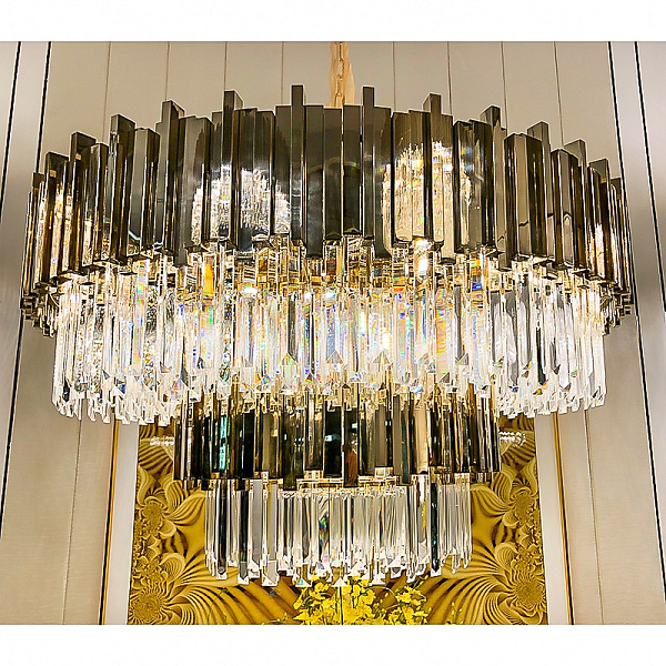 Подвесная люстра L'Arte Luce Luxury Empire L34010 с элементами из хрусталя