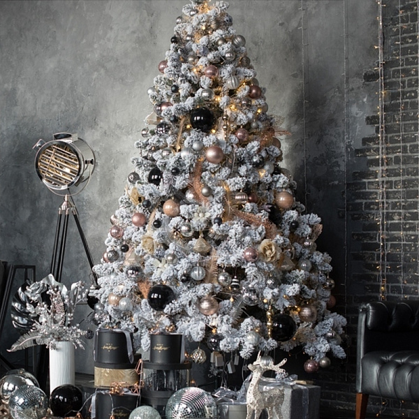 Елка Дизайнерская Украшенная Черным и Золотым декором Christmas tree Black and Gold Loft Concept 79.014-4