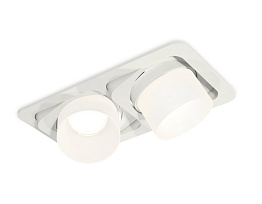 Комплект встраиваемого поворотного светильника Ambrella Light XC7663085