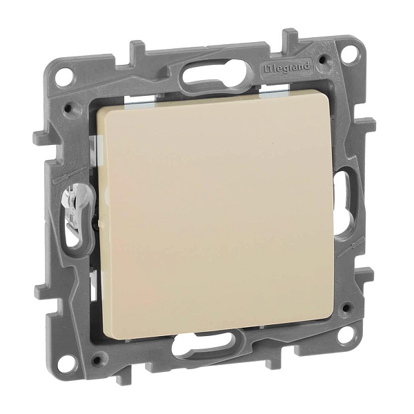 Переключатель одноклавишный промежуточный Legrand Etika 10A 250V слоновая кость 672309