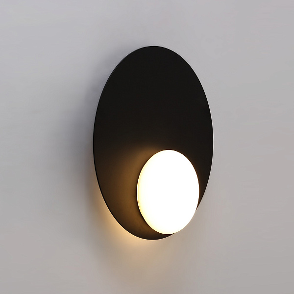 Настенный светильник C0352-360A Black Delight Collection