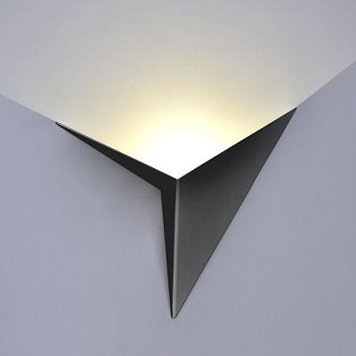Настенный светодиодный светильник Parete LED MRL LED 3W 1008 IP20 черный 4690389176166